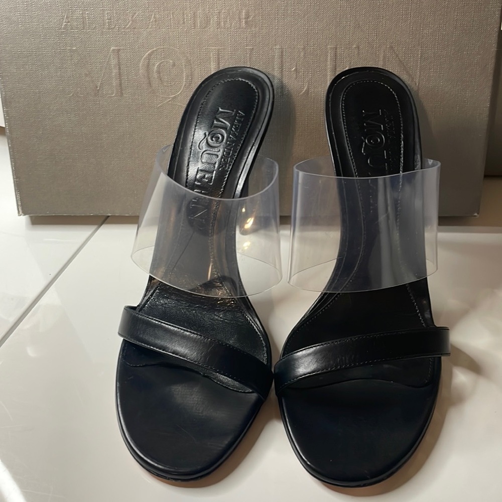 New Alexander McQueen black/crystal high heel sandals Size 37